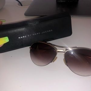 MARC JACOBS SUNGLASSES